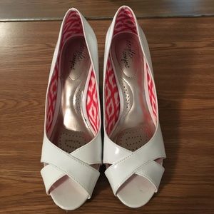 White wedge sandals - size 7