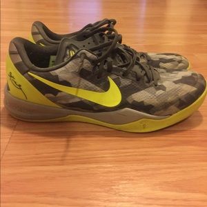 Kobe VIII (8) sneakers