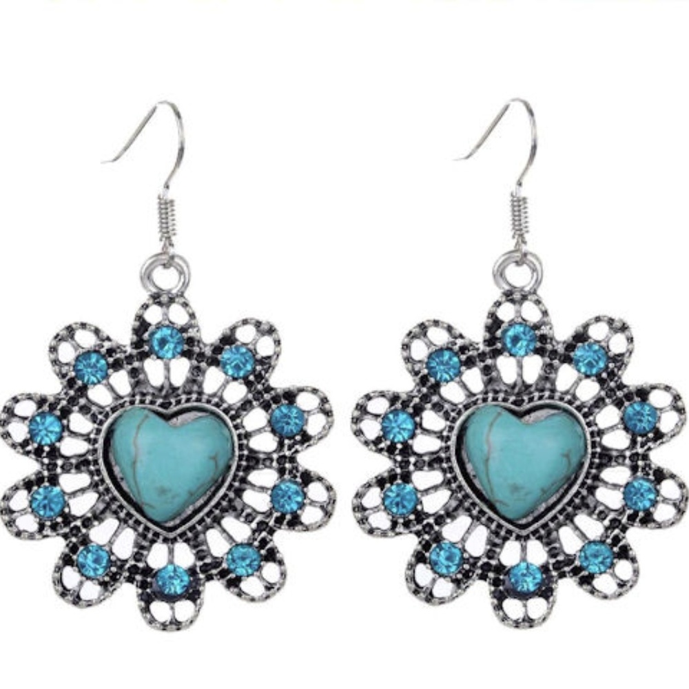 Turquoise Heart Rhinestone Circle Earrings