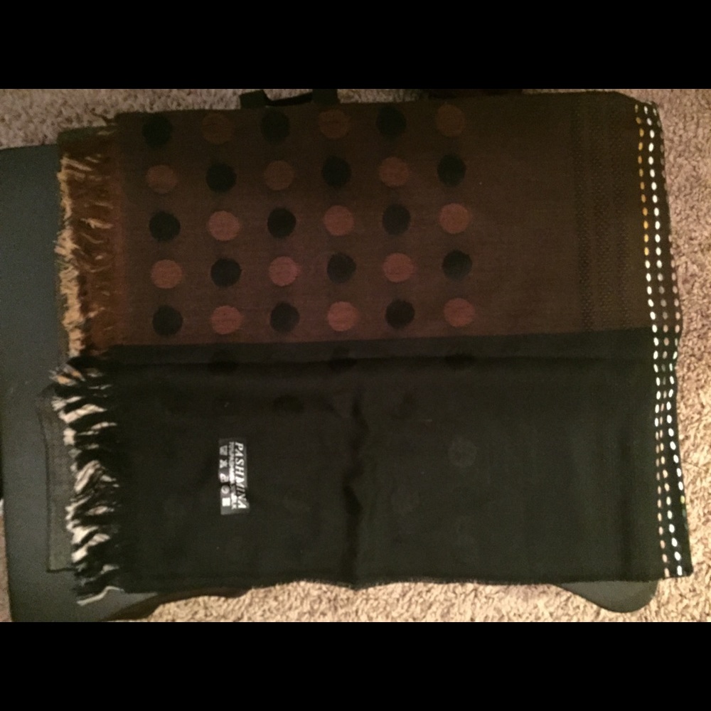 Beautiful Pashmina -NEW - never used.