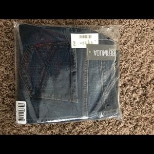 Womens sz4 Aeropo Bermuda jean short BRAND NEW