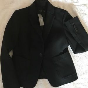 Black front exposed pocket Blazer