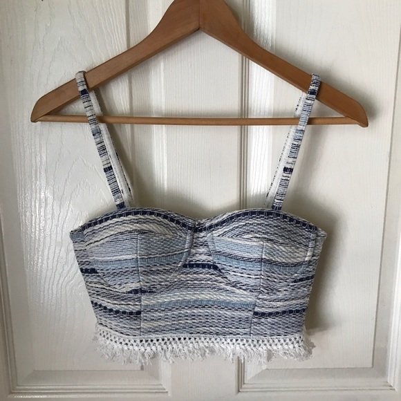 Lovers + Friends Tops - Lovers + friends crop top