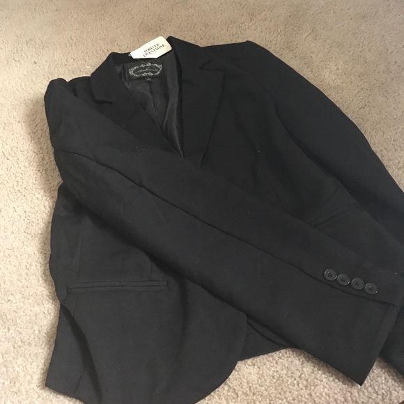 Black Blazer - Picture 2 of 2