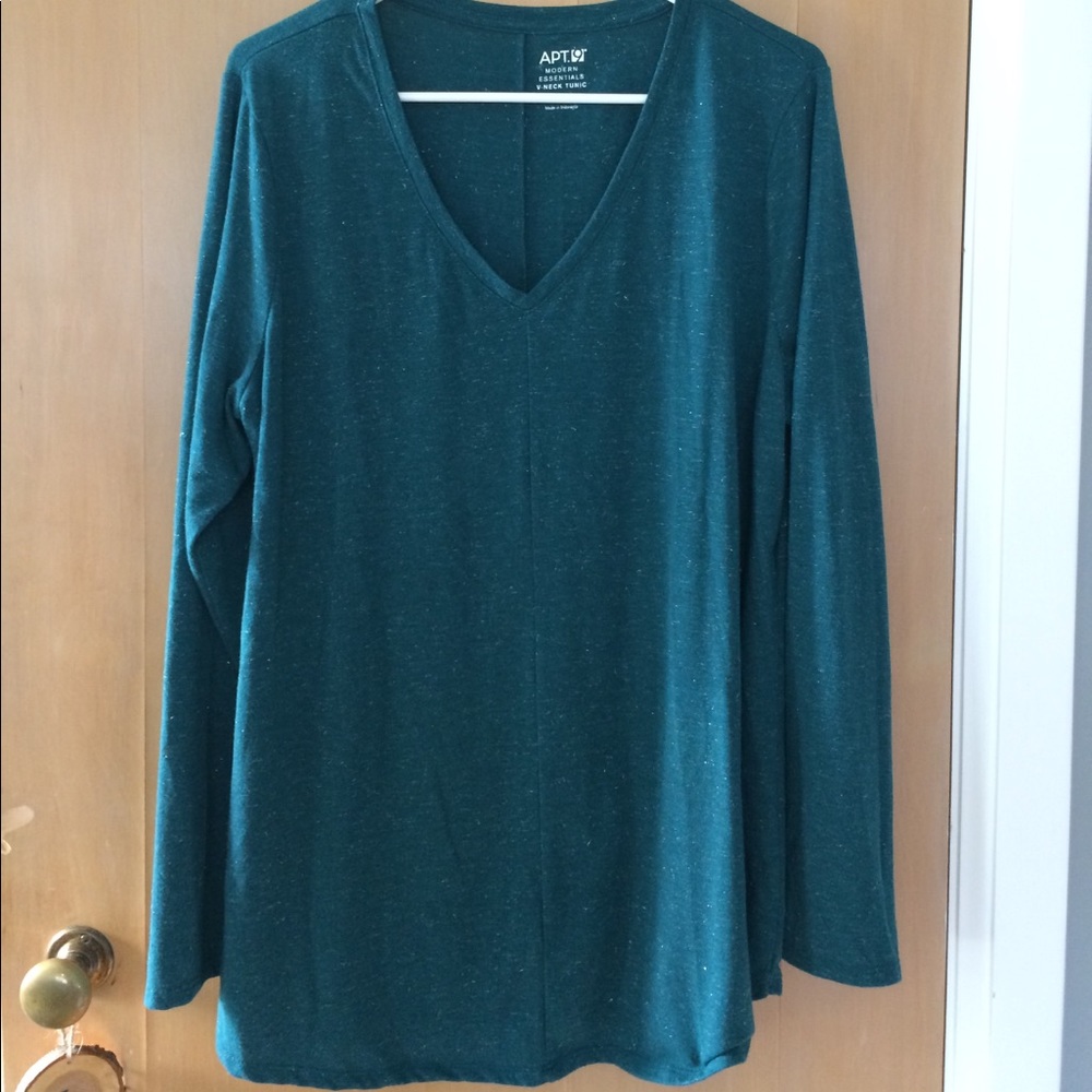 V neck tunic