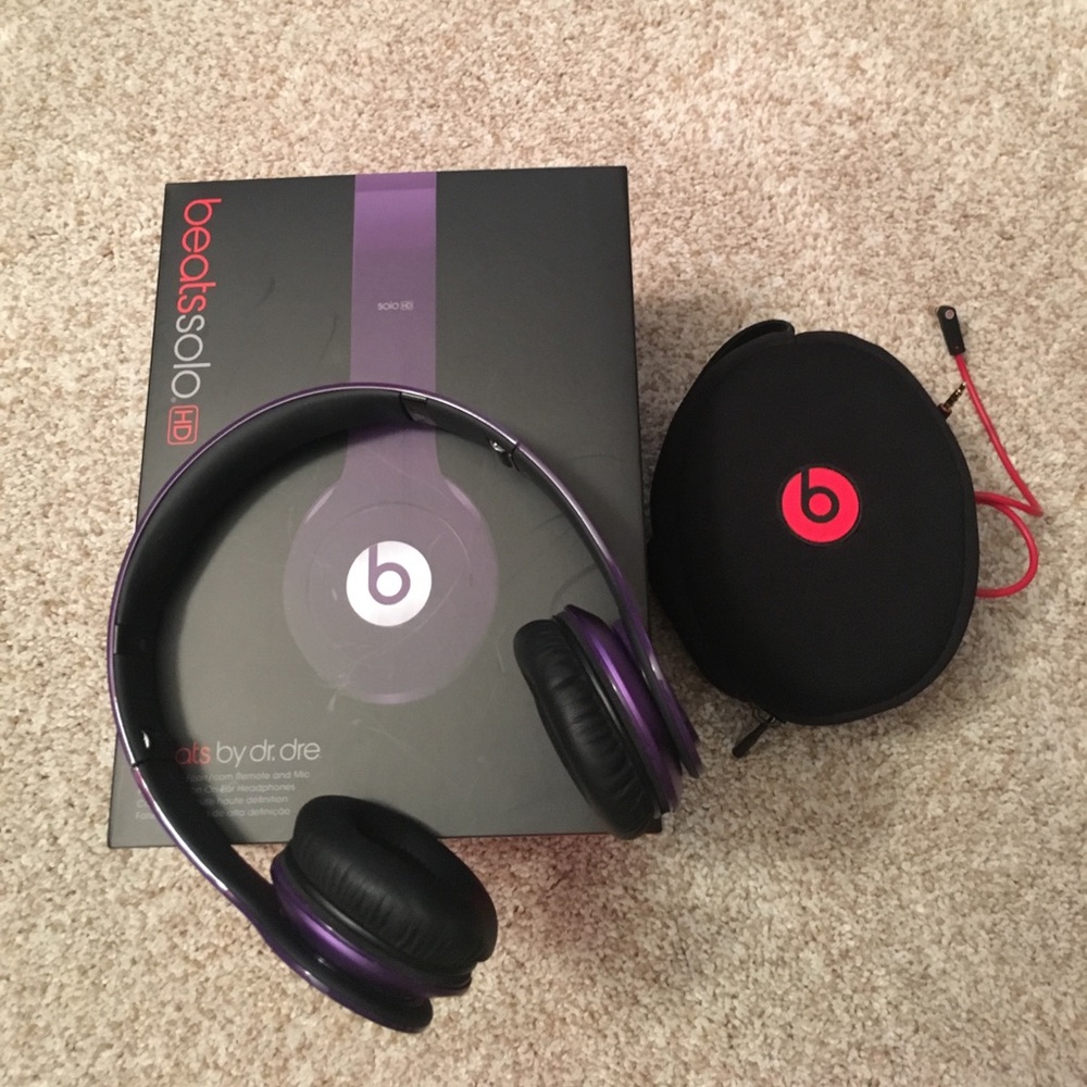 •SOLD• Purple Beats Solo HD