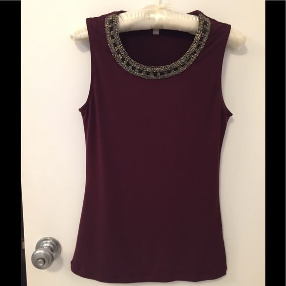 Banana Republic sleeveless top with beaded collar - Picture 4 of 4