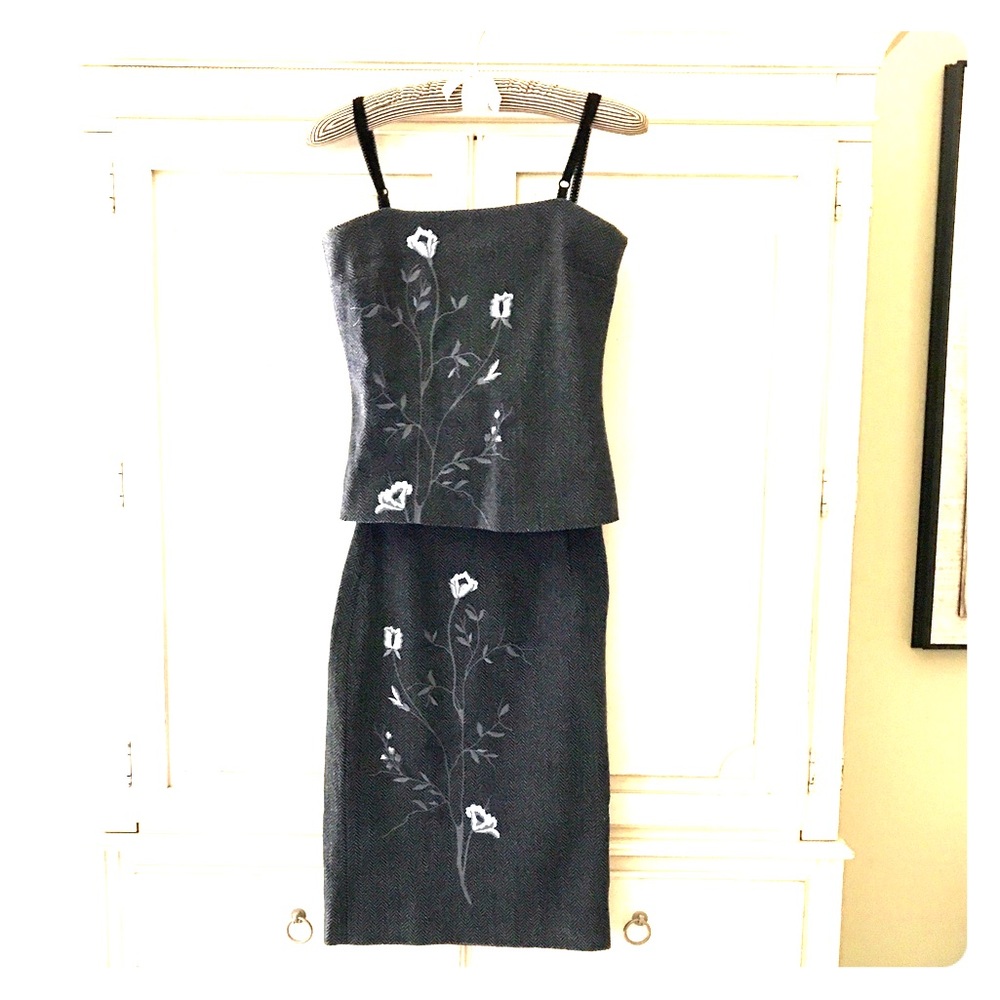 ✨Dolce&Gabbana Embroidered Tweed Corset Skirt Set✨