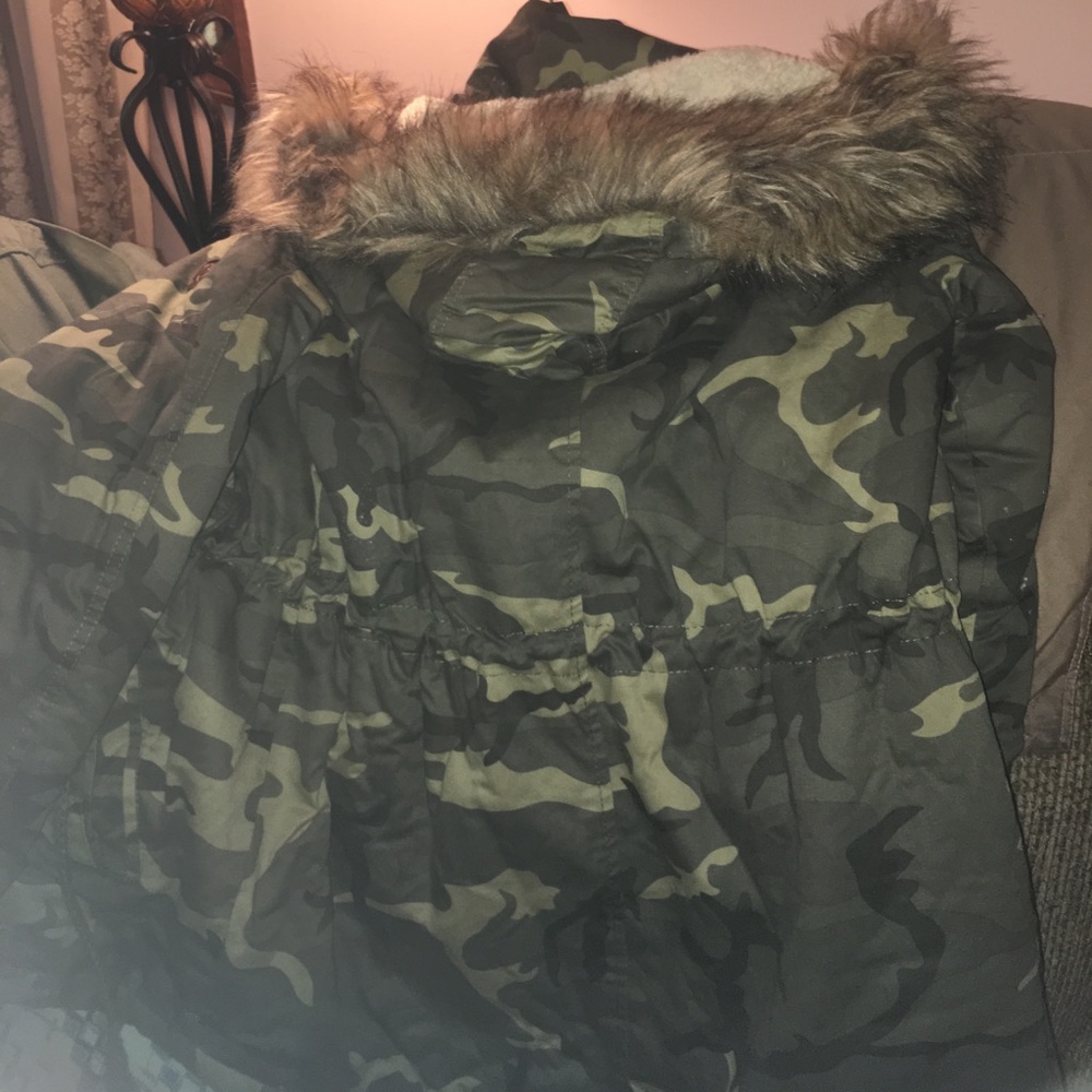 Jacket - Picture 2 of 4