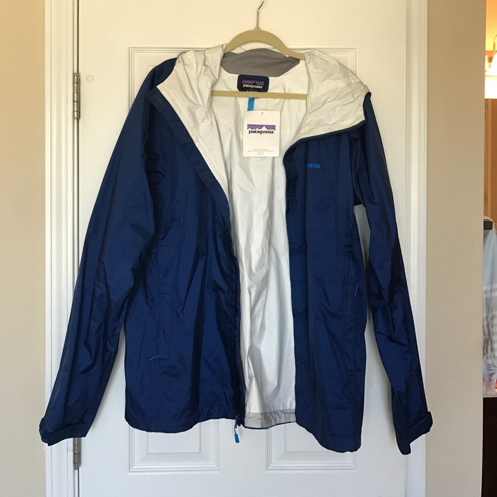 Patagonia Men's Rain Jacket New With Tags
