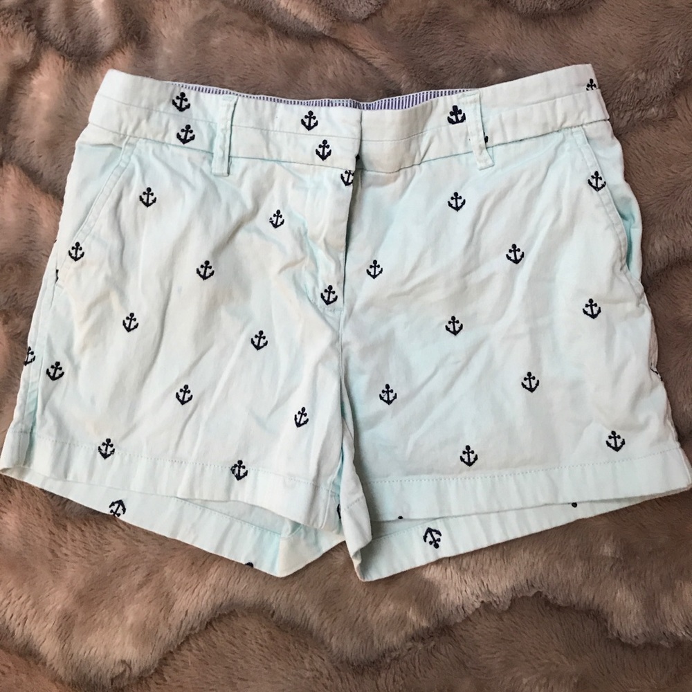 British khaki size 6 anchor shorts