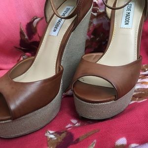 Steve Madden Size 7 Brown Leather Platform Sandals