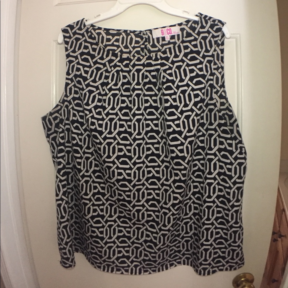 9 & Co. Sleeveless Blouse