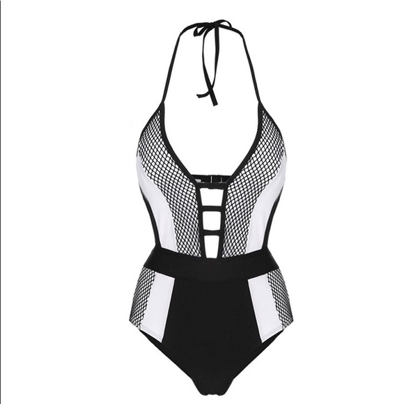 Black and white one piece bathing suit - Picture 5 of 5