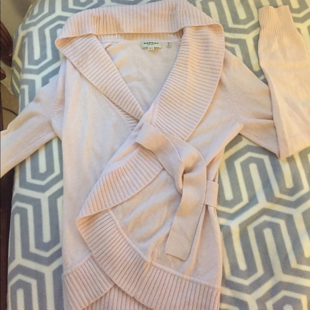 Cashmere light pink Cardigan with waist tie