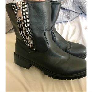 TORRID 11.5W Moto boots. Lightly used!