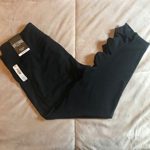 Victoria Secret knockout Capri