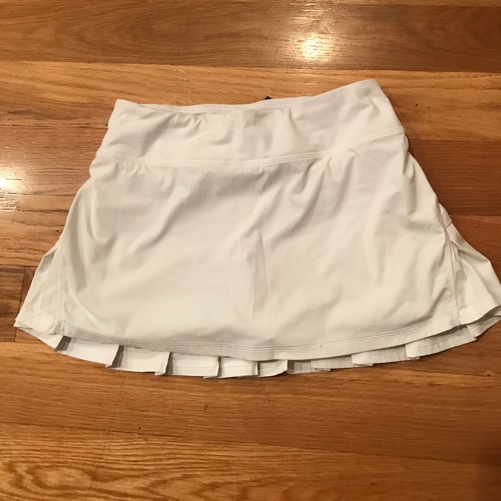 White Lululemon pacesetter skirt