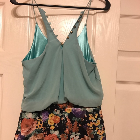 Floral jumpsuit - Picture 2 of 3