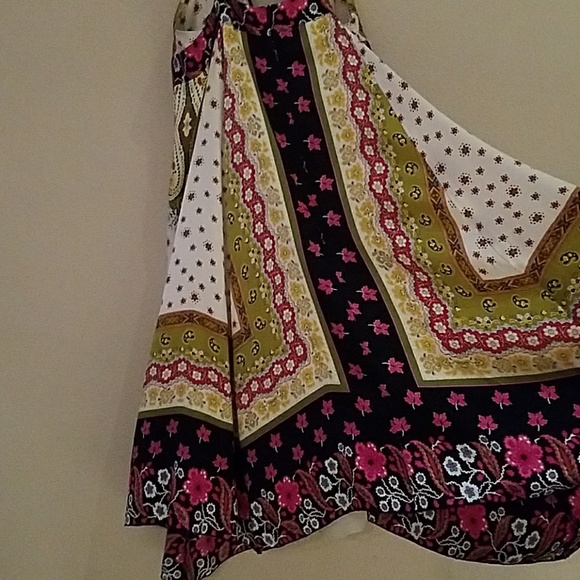 Dress - Picture 3 of 5