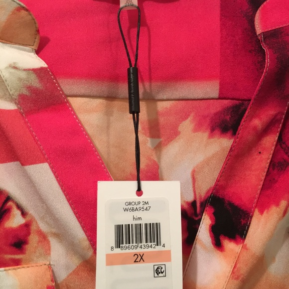 Floral-Print Blouse by Calvin Klein - Picture 3 of 4