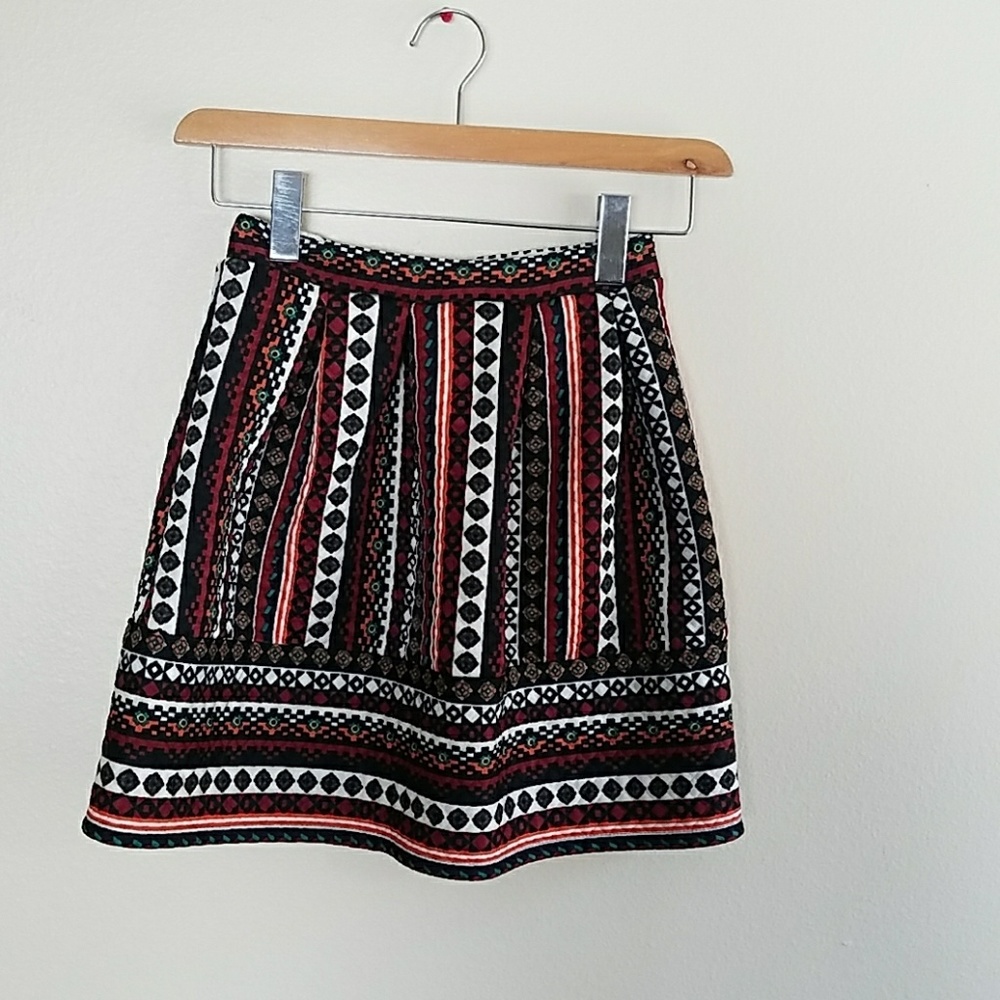 Multi pattern skirt