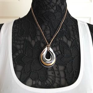 Island Stone Necklace