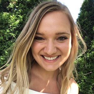 Meet your Posher, Vanessa