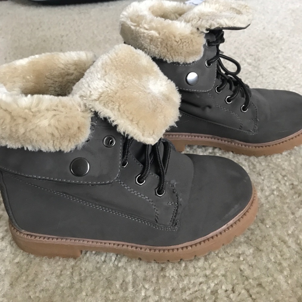 Grey Suede & Shearling Boots Size 3
