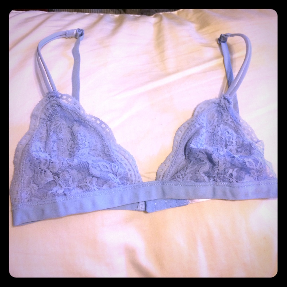 Triangle bralette! Perfect condition 👌🏽
