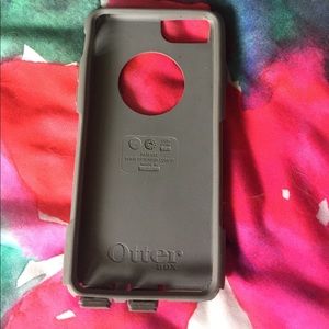 iPhone 6 otter box interior