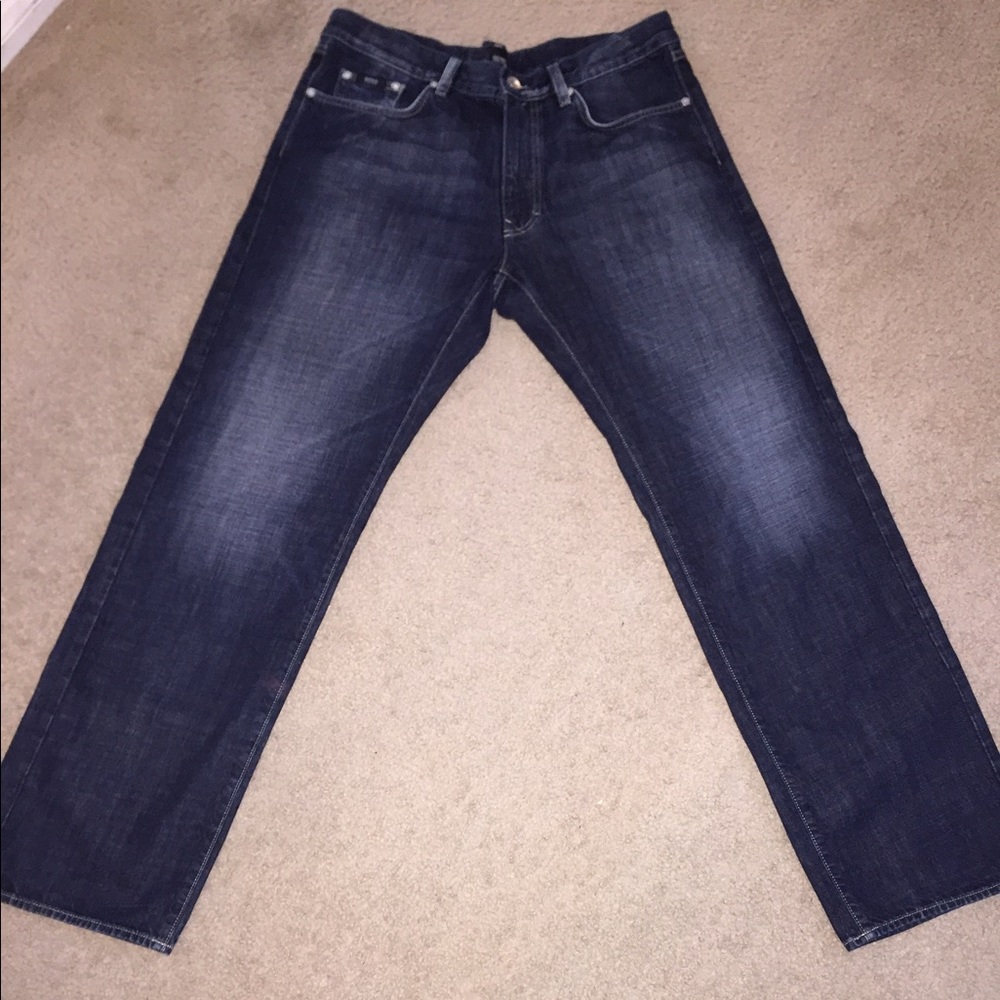 🌓End of Sumner Sale🌗-Hugo Boss jeans sz 36-32