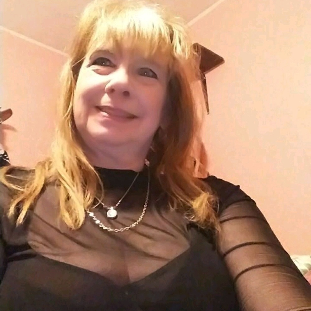 Meet your Posher, Linda