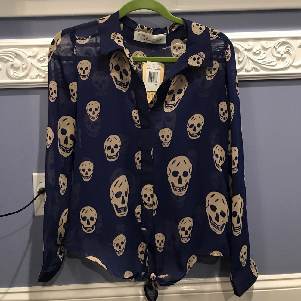Skull blouse