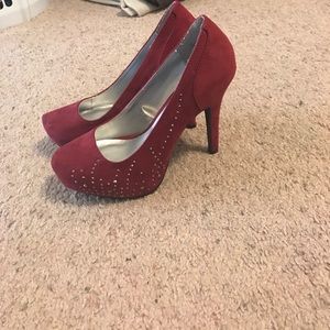 Madeline Girl size 6 red heels