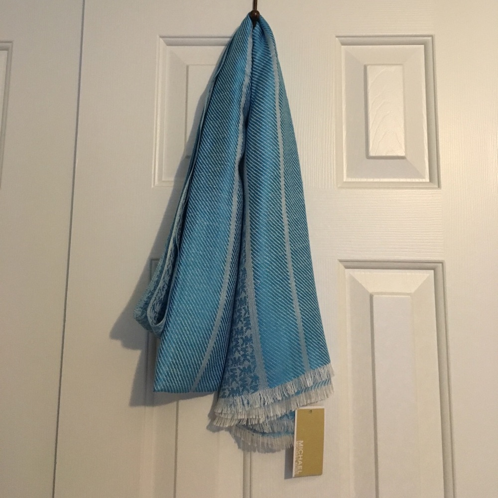 Michael Kors scarf