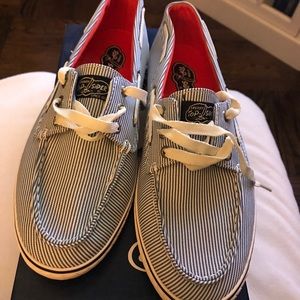 Sperry boat shoes- blue and white striped