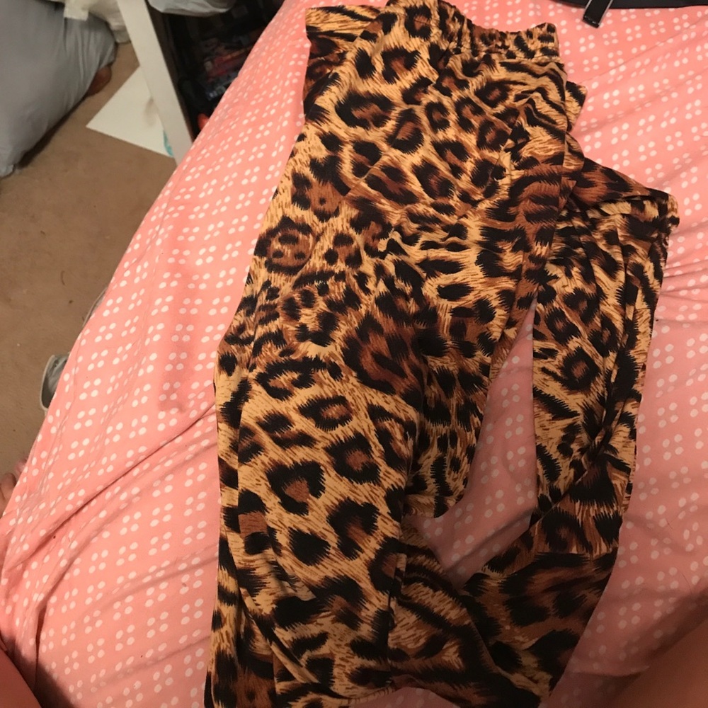 Cheetah leggings