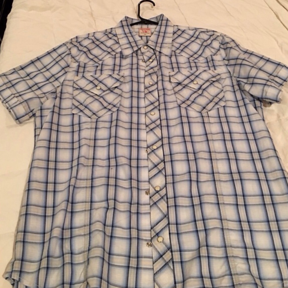 🔥🔥Must Go!!!🔥🔥True Religion Button Down