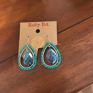 Ruby rd dangling earrings brand new never worn