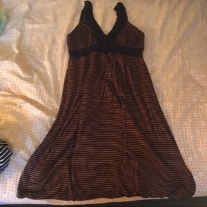Ella moss dress M brown stripe