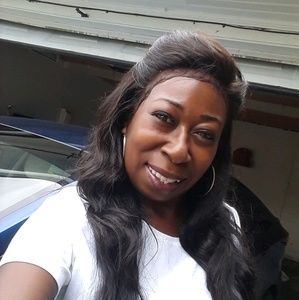 Meet your Posher, Devonna