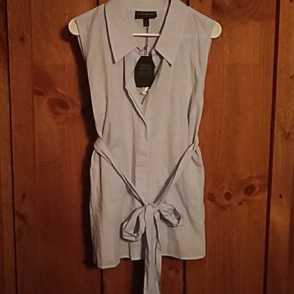 Lane Bryant Light Blue sleeveless top NWT - Picture 2 of 3