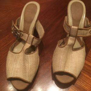 Nice tan low heels
