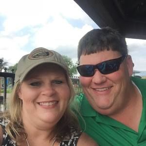 Meet your Posher, Debbie