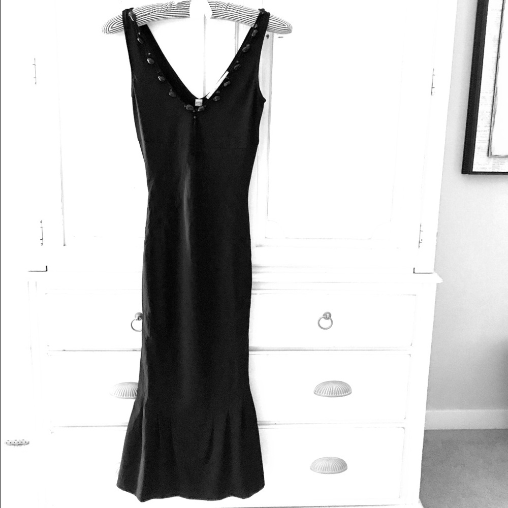 💫Roberto Cavalli Black V-Neck Silhouette Dress💫