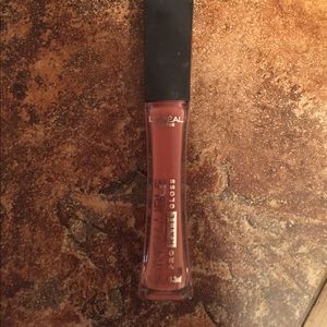 L'Oreal lip gloss