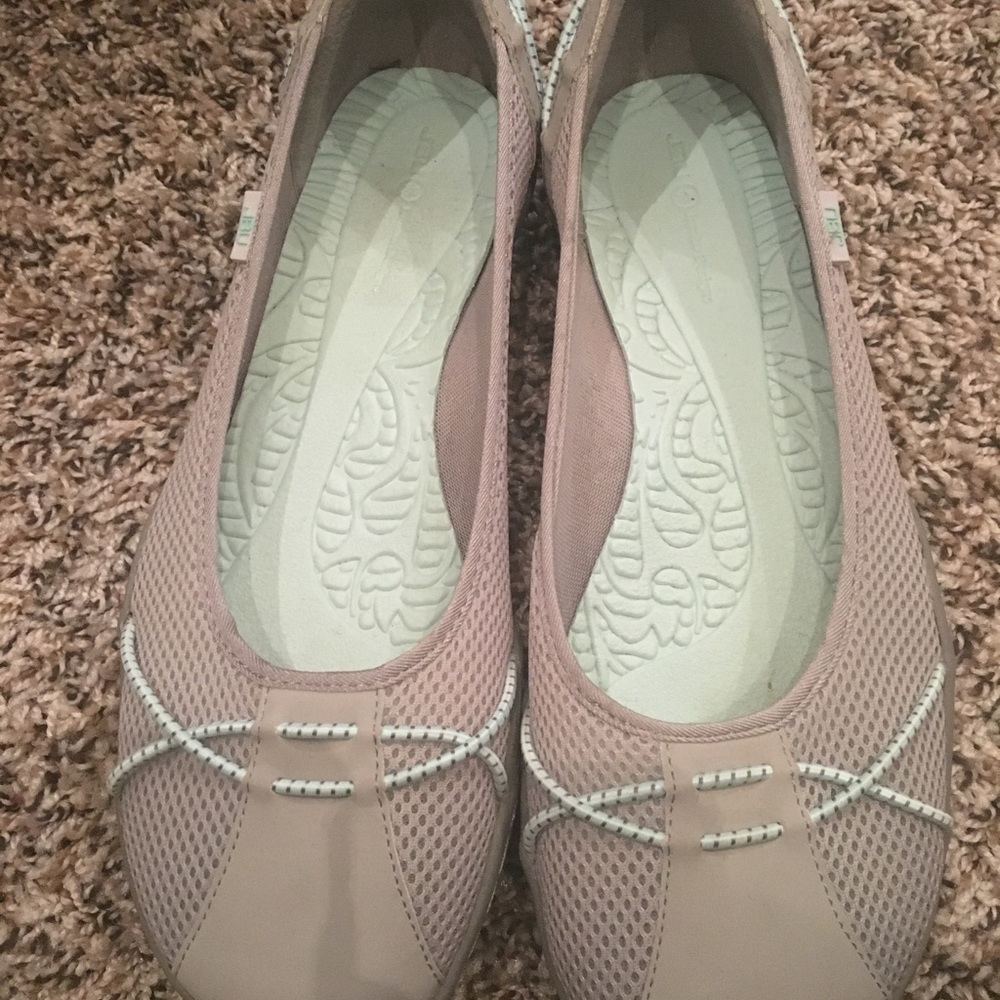 JBU by Jambu "Ava" flats