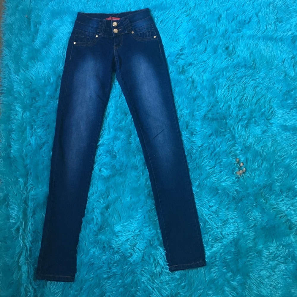 Gogo Jeans
