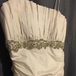 Adrianna Papell dress size 4 ivory
